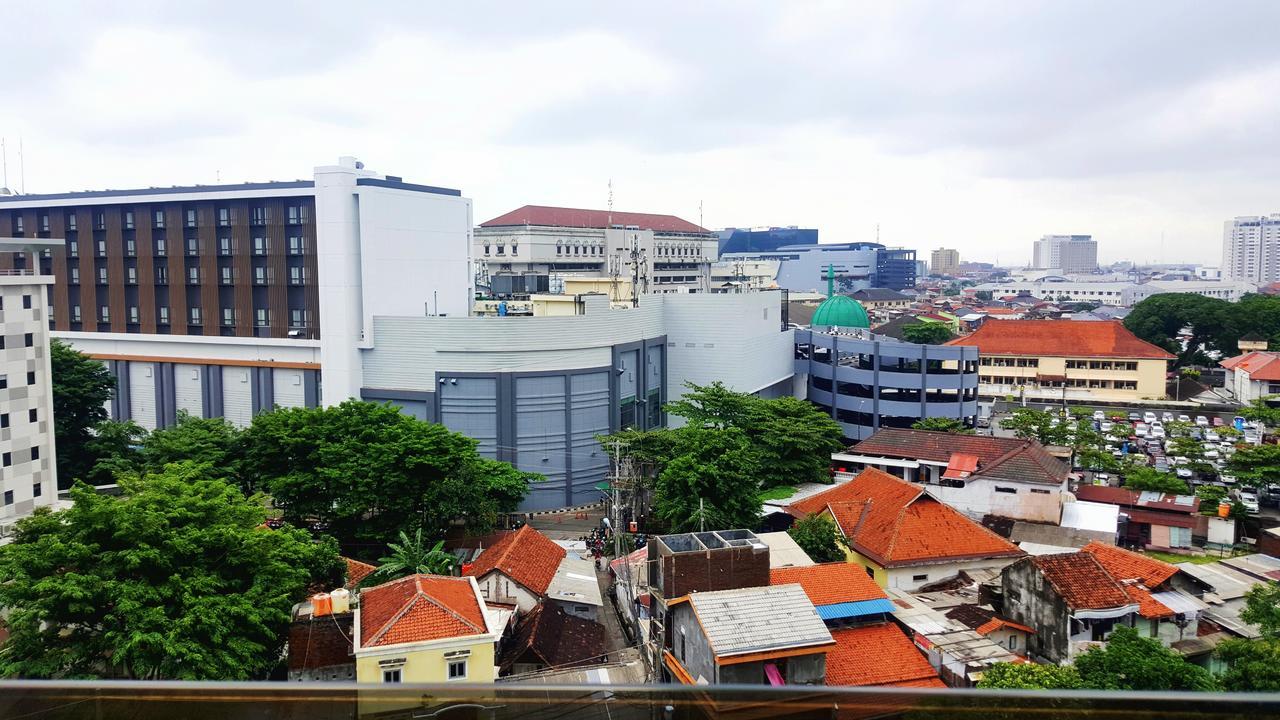 Pinnacle Apartment Pandanaran Semarang Exterior foto